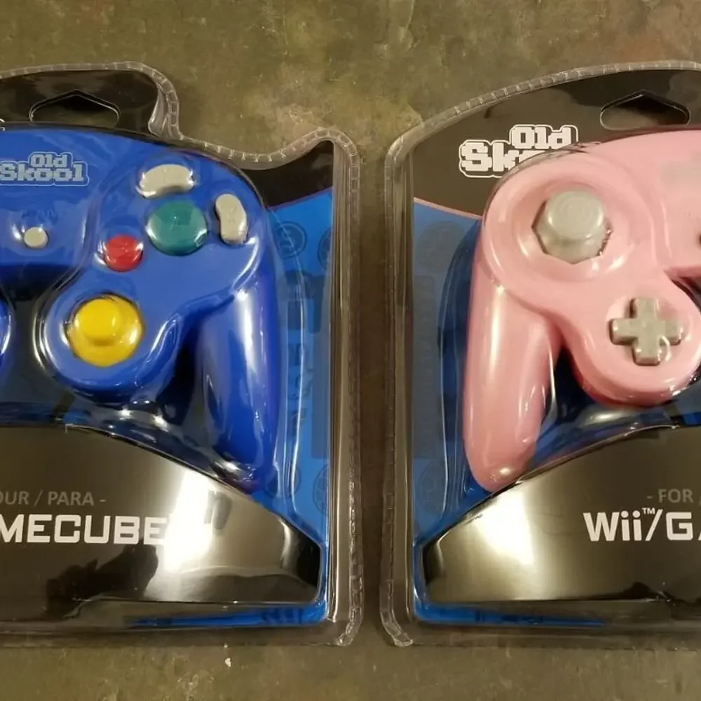 2 Gamecube Controllers - Blue & Pink (NEW) - Nintendo - Old Skool
